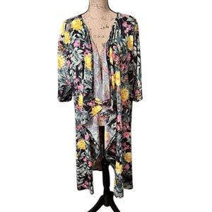 LuLaRoe Shirley‎ Kimono